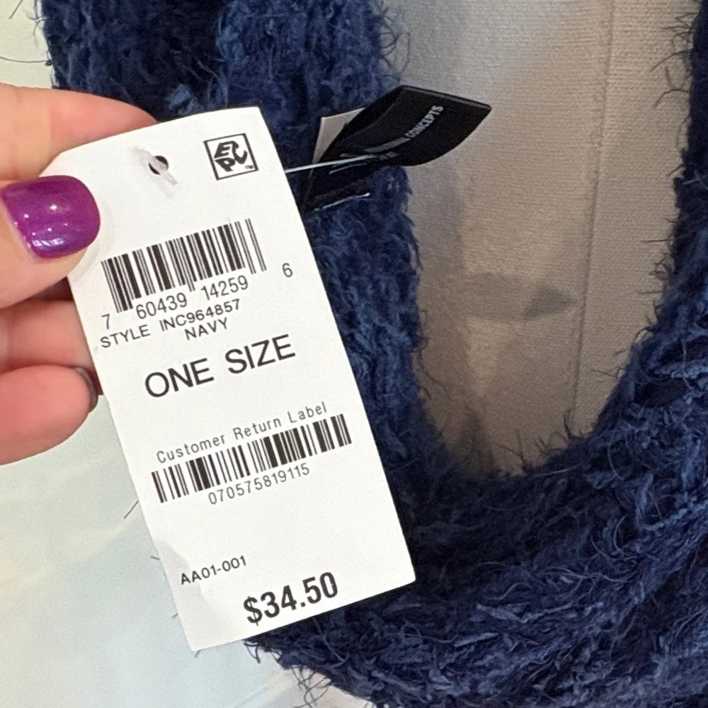 NEW I.N.C. Women's ONE SIZE Infinity Fluffy Dark Blue Cozy Winter Neck Scarf
